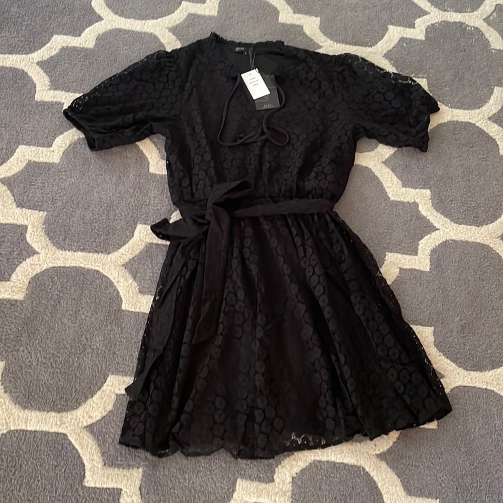 COPY - Gibson brand medallion lace swing dress. New with tags. Size extra small.